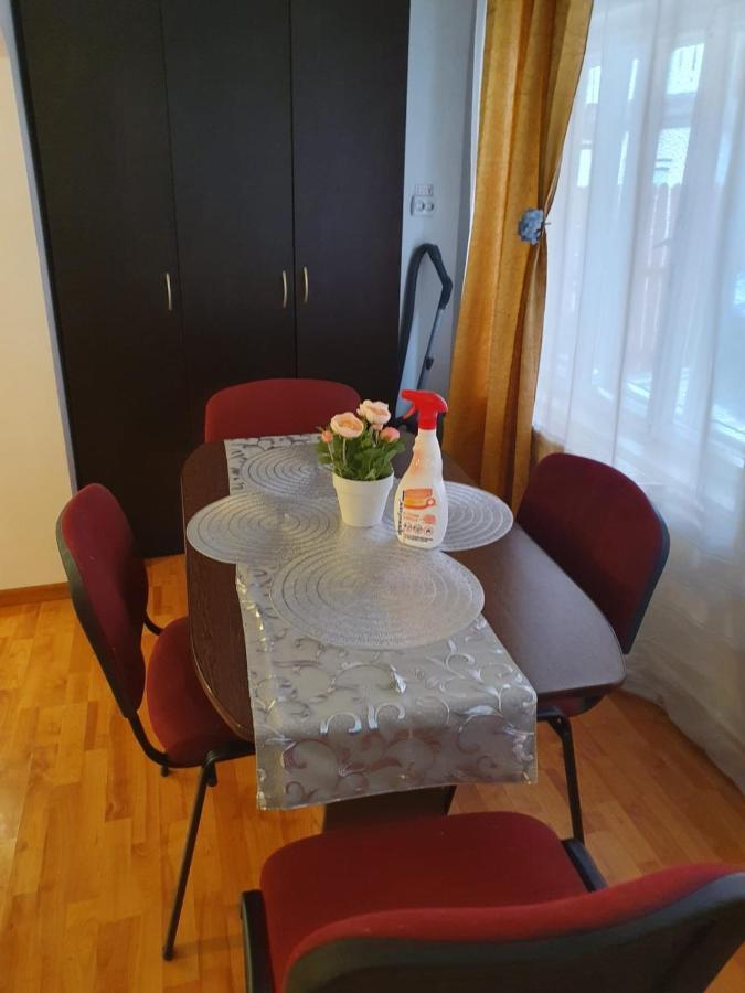 Jorj Suites Apartament